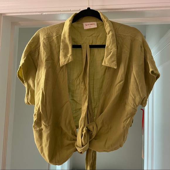 LoveFool Alyssa Wrap Top NWT - Picture 2 of 5